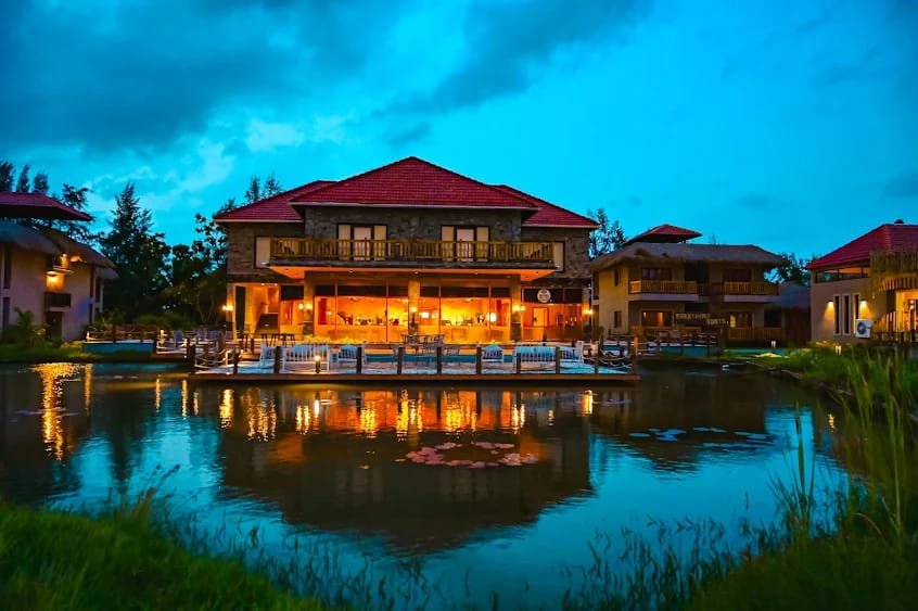 Luxury Hotel